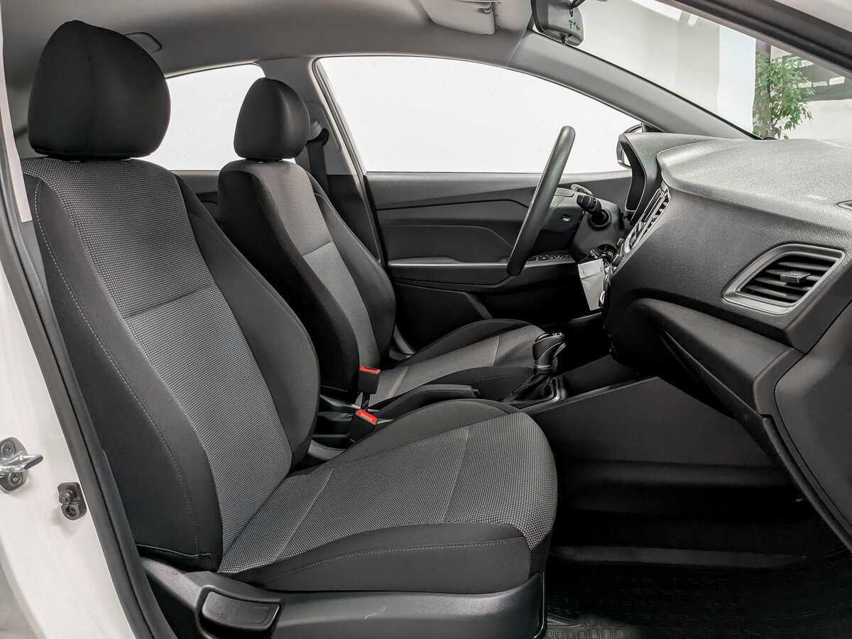 Купить Hyundai Solaris, 2021, 38 055 км, фото №23