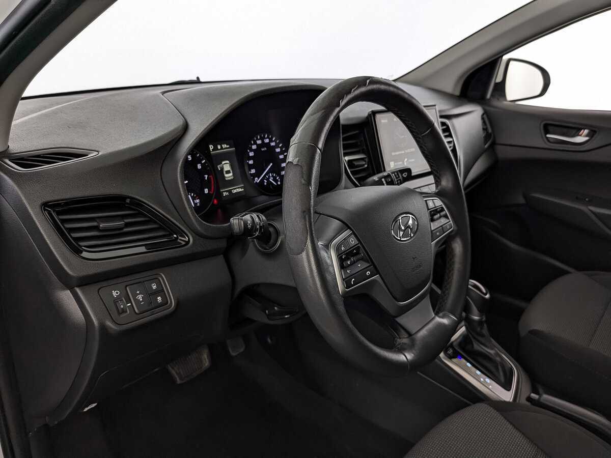 Купить Hyundai Solaris, 2020, 134 749 км, фото №13