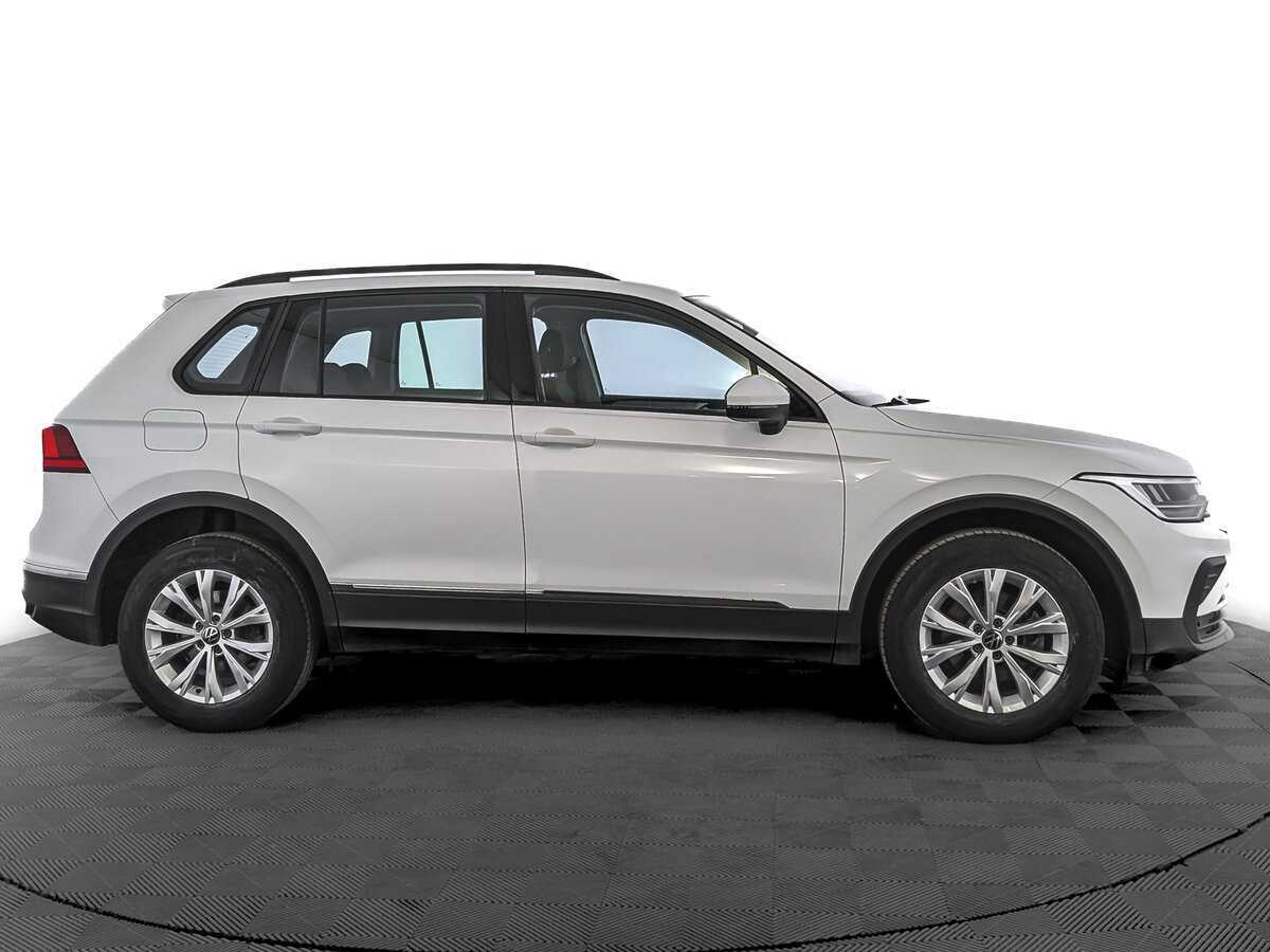 Купить Volkswagen Tiguan, 2021, 159 893 км, фото №4
