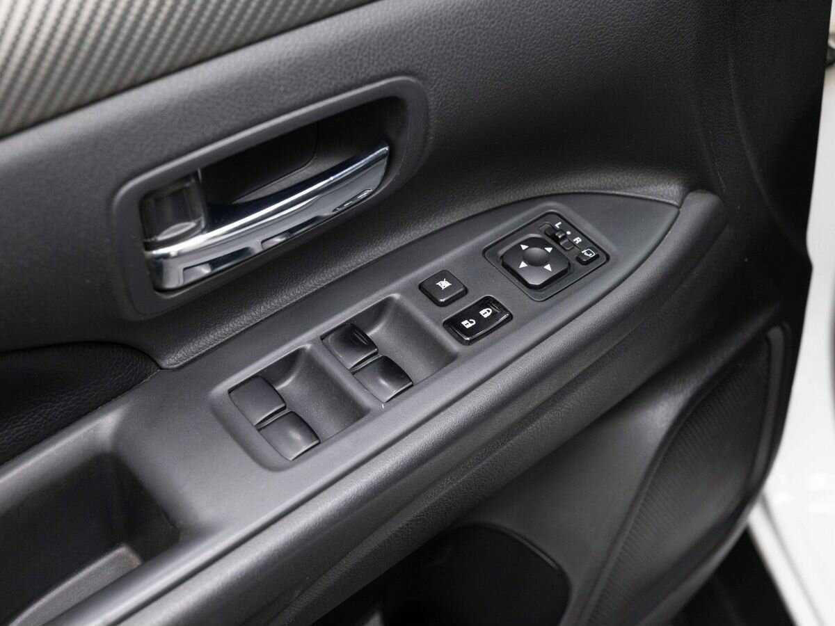 Купить Mitsubishi Outlander, 2012, 128 300 км, фото №18