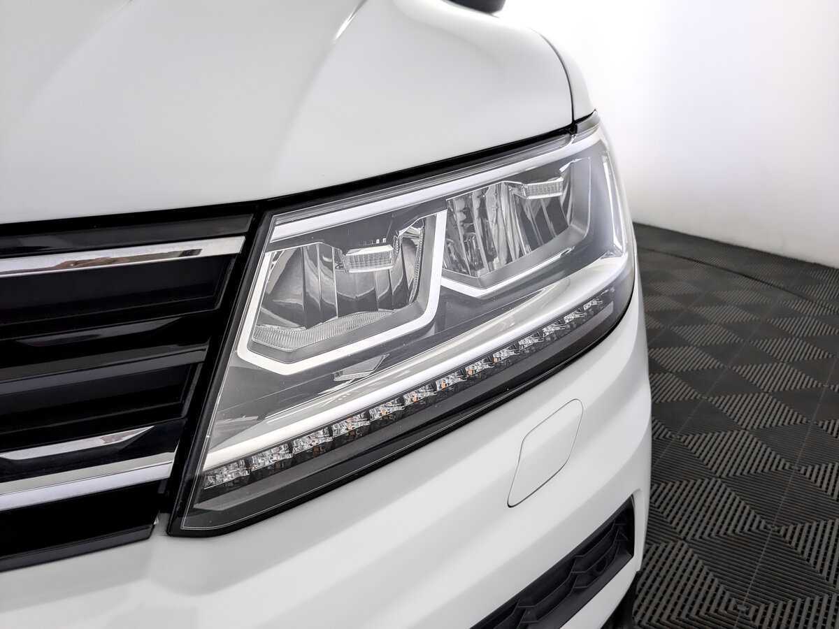 Купить Volkswagen Tiguan, 2020, 93 428 км, фото №17