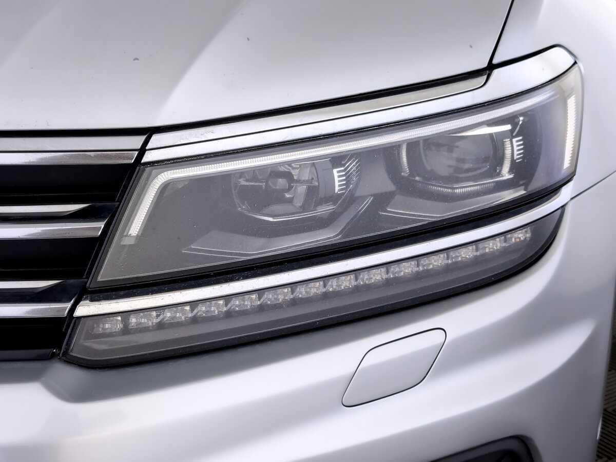 Купить Volkswagen Tiguan, 2017, 213 417 км, фото №17