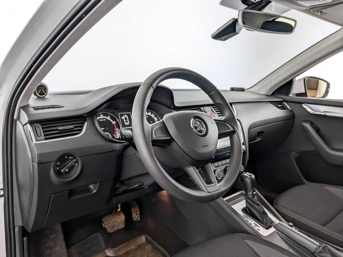Купить Skoda Octavia, 2019, 67 859 км, фото №16