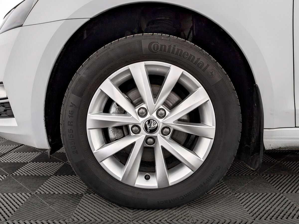 Купить Skoda Octavia, 2019, 67 859 км, фото №18