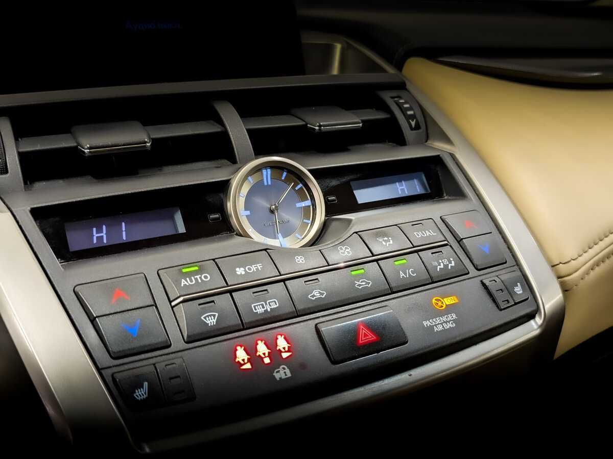 Купить Lexus NX 200, 2016, 135 708 км, фото №24