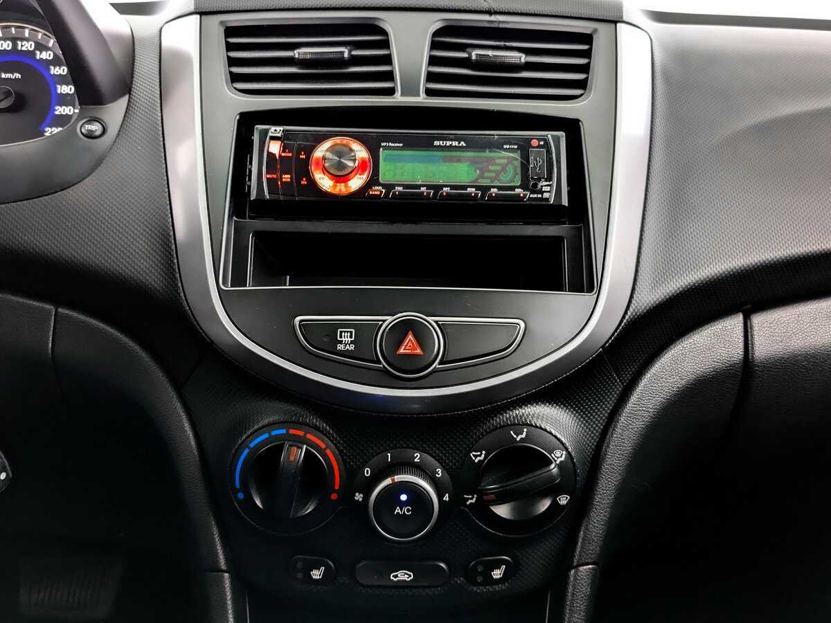 Купить Hyundai Solaris, 2016, 84 783 км, фото №15