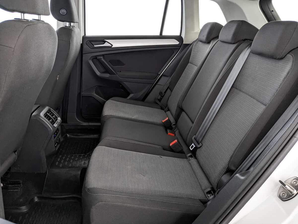 Купить Volkswagen Tiguan, 2021, 146 000 км, фото №18