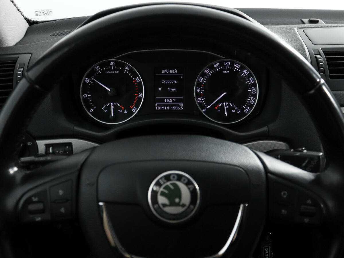 Купить Skoda Octavia, 2013, 181 913 км, фото №17