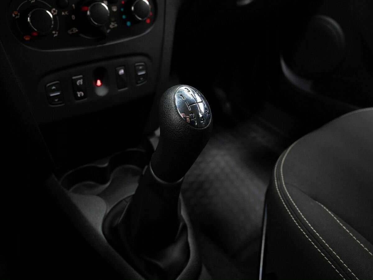 Купить Renault Logan, 2018, 39 000 км, фото №23