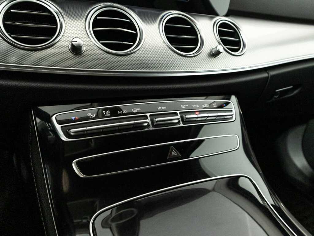 Купить Mercedes-Benz E-Класс 200 d, 2019, 199 364 км, фото №16