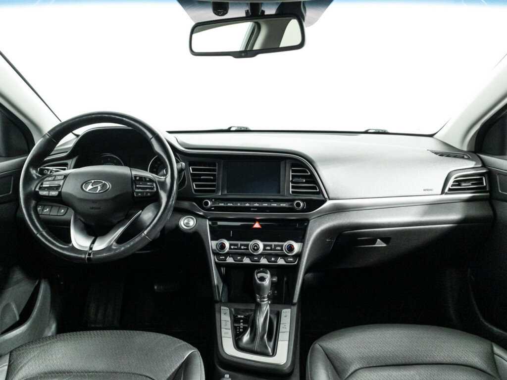 Купить Hyundai Elantra, 2019, 148 427 км, фото №13