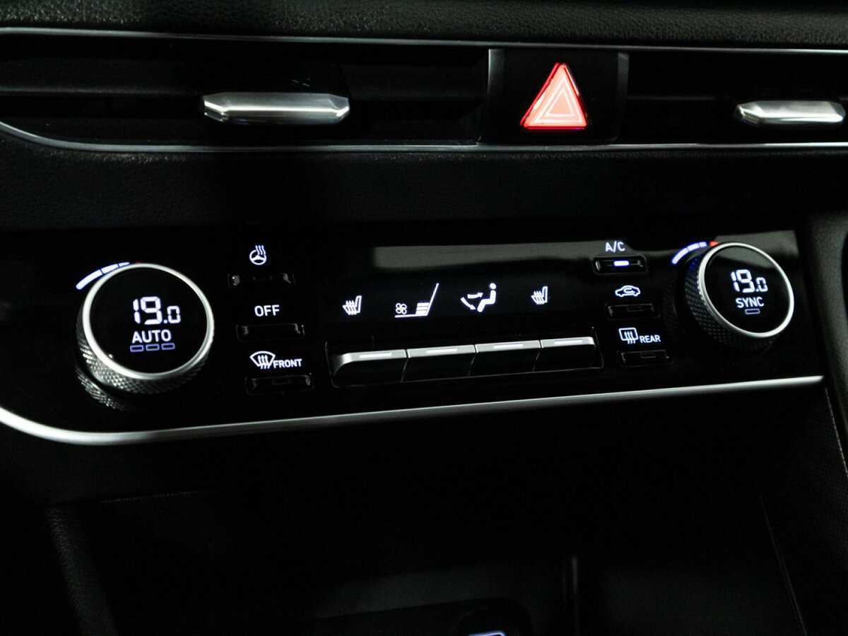 Купить Hyundai Sonata, 2020, 116 570 км, фото №16