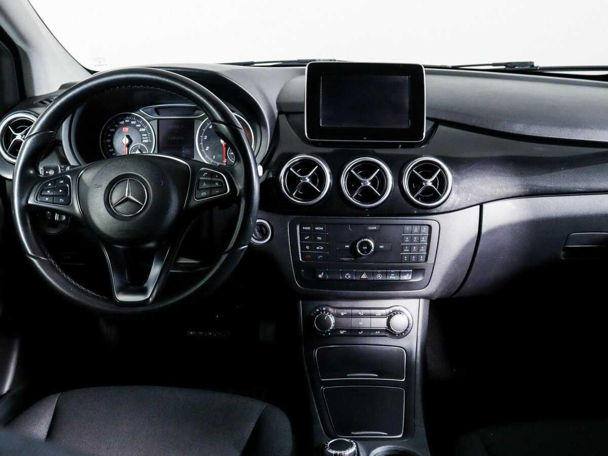 Купить Mercedes-Benz B-Класс 180, 2015, 138 377 км, фото №9