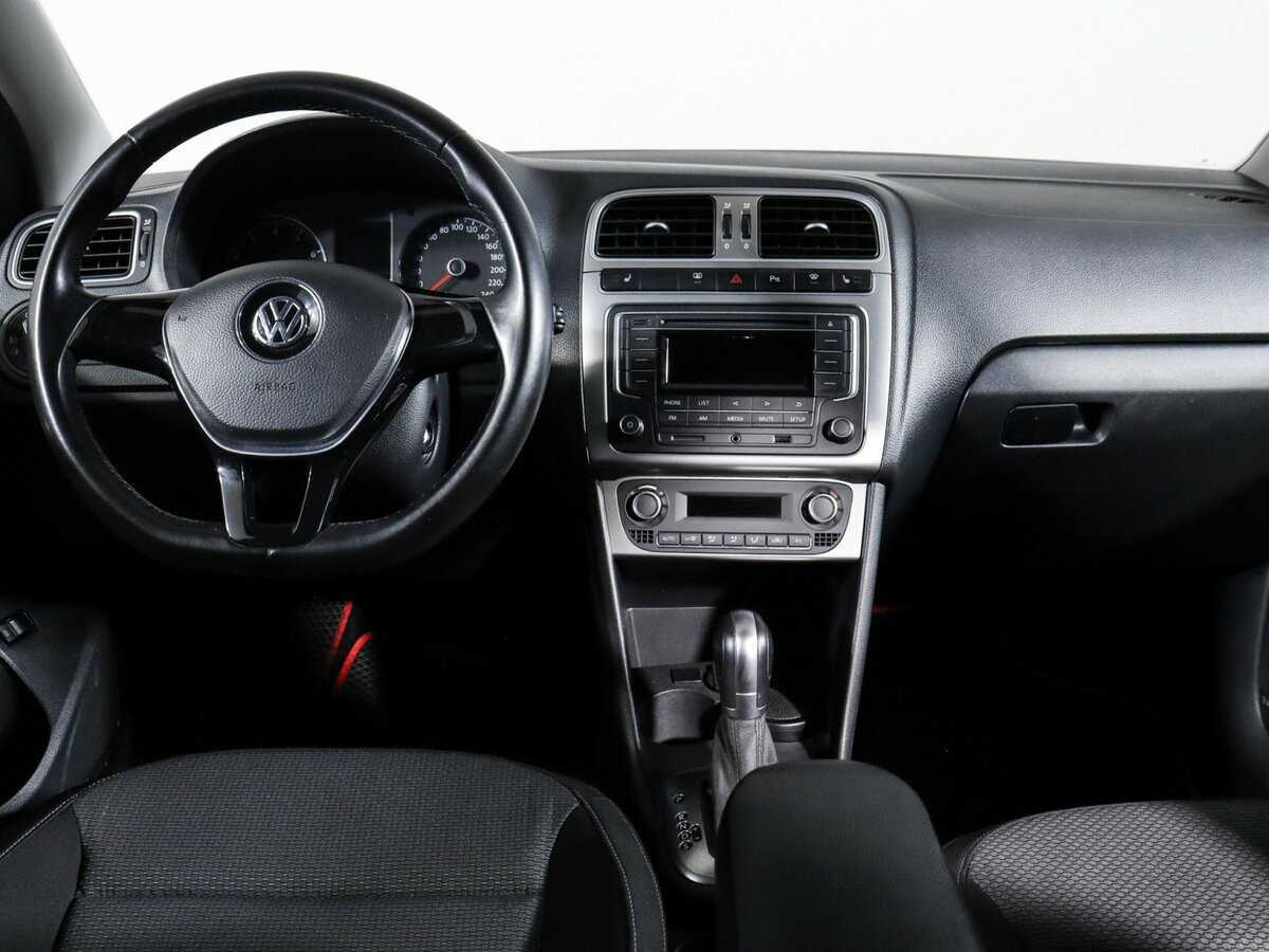 Купить Volkswagen Polo, 2018, 65 260 км, фото №12