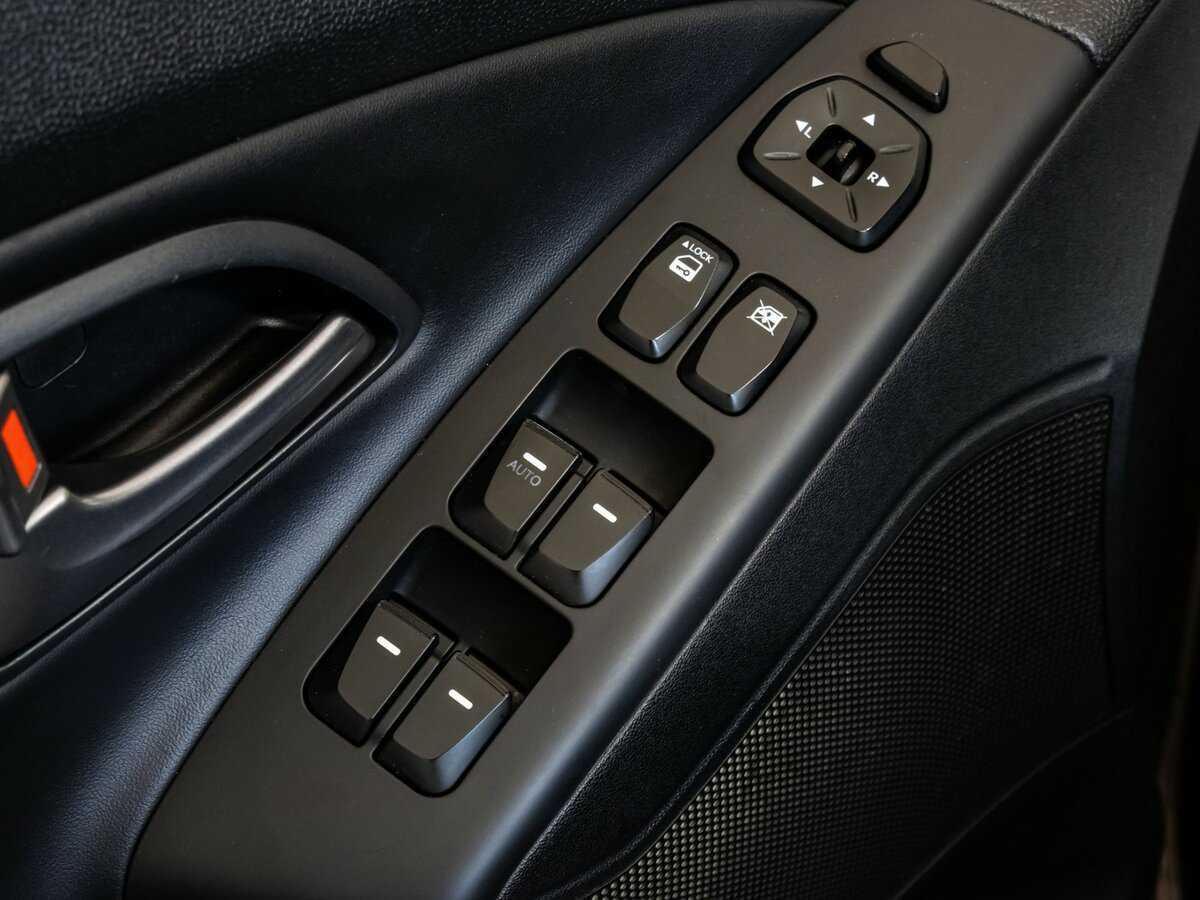 Купить Hyundai ix35, 2014, 184 805 км, фото №19