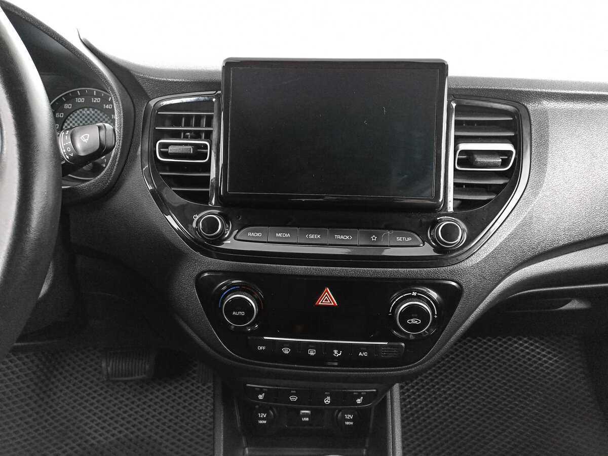 Купить Hyundai Solaris, 2021, 89 684 км, фото №12