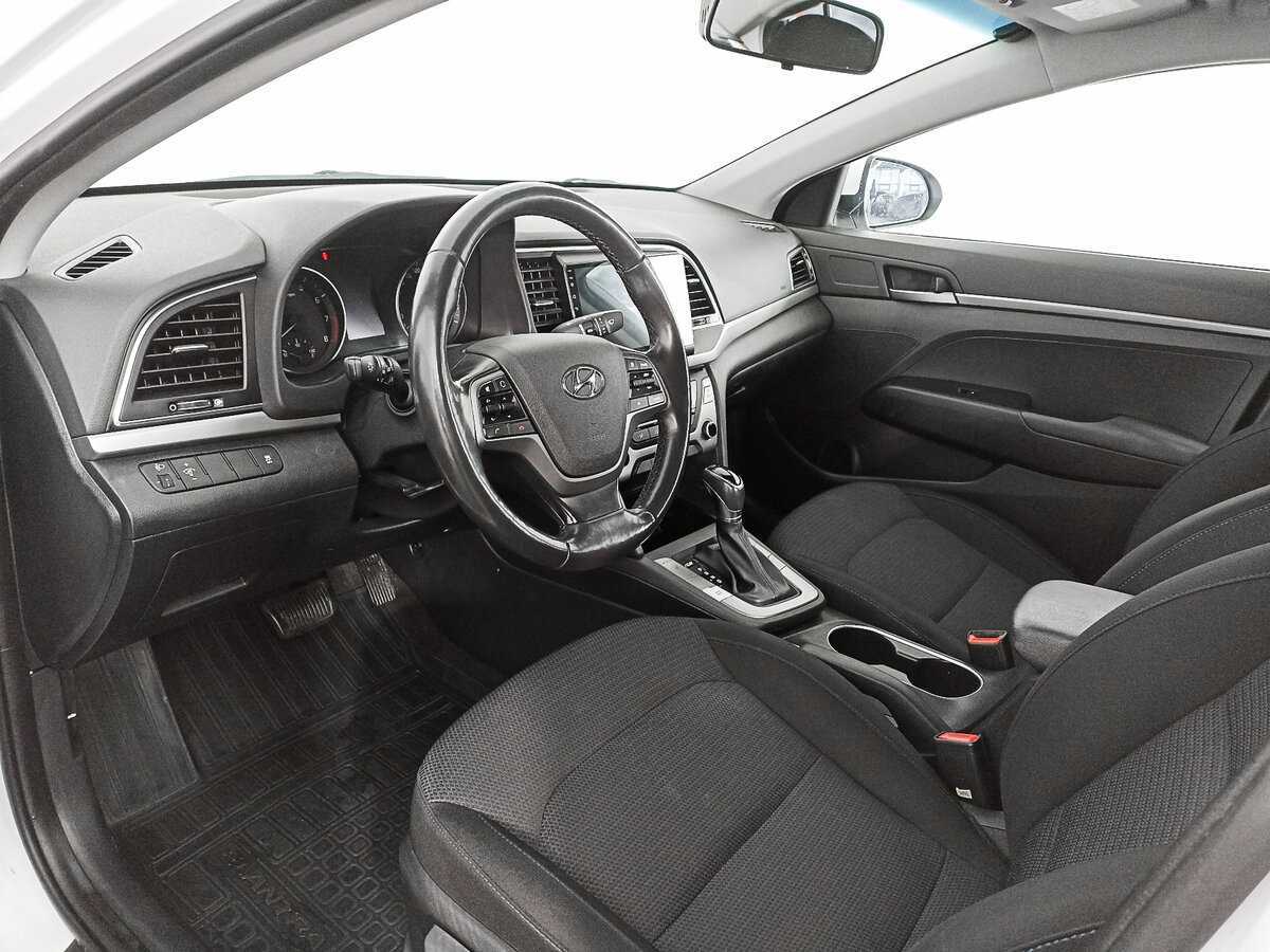 Купить Hyundai Elantra, 2017, 180 577 км, фото №16