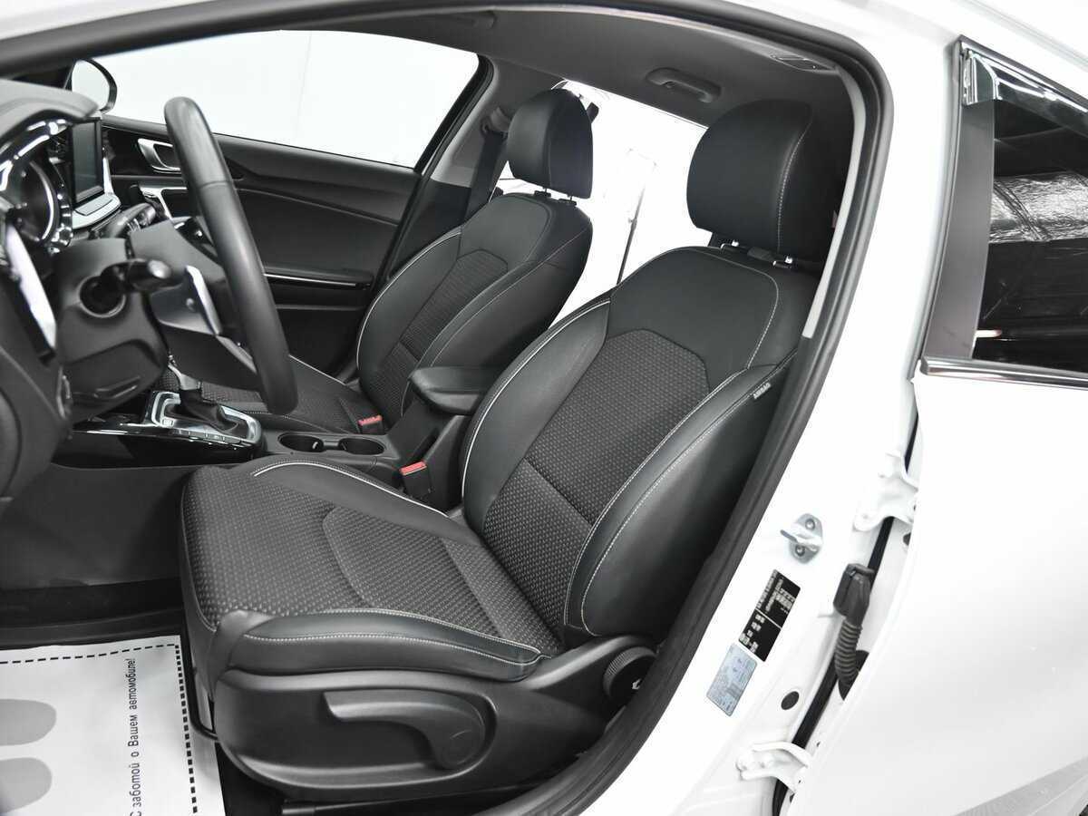 Купить Kia Ceed, 2019, 122 000 км, фото №7