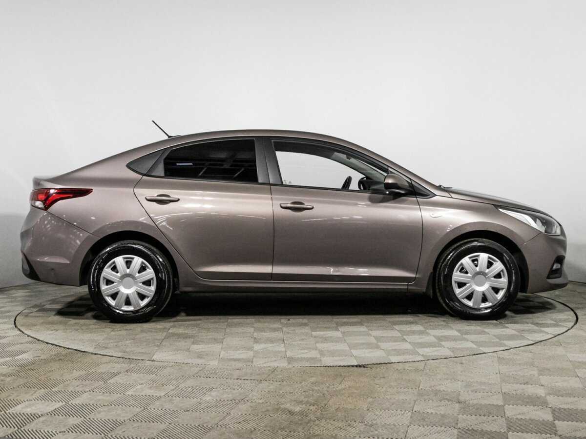 Купить Hyundai Solaris, 2019, 132 079 км, фото №4