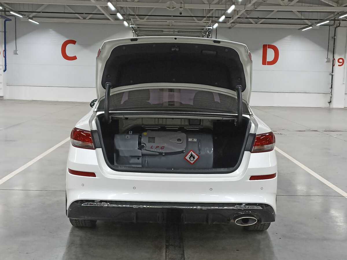 Купить Kia K5, 2019, 140 099 км, фото №10