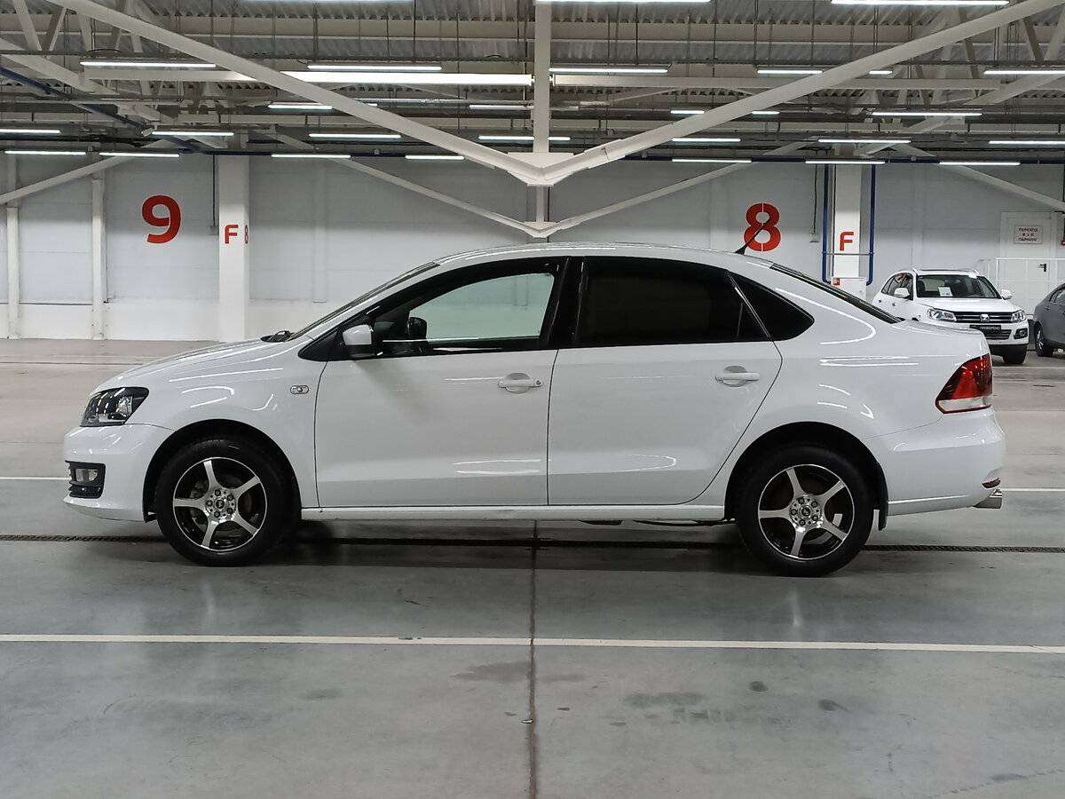 Купить Volkswagen Polo, 2016, 194 123 км, фото №8