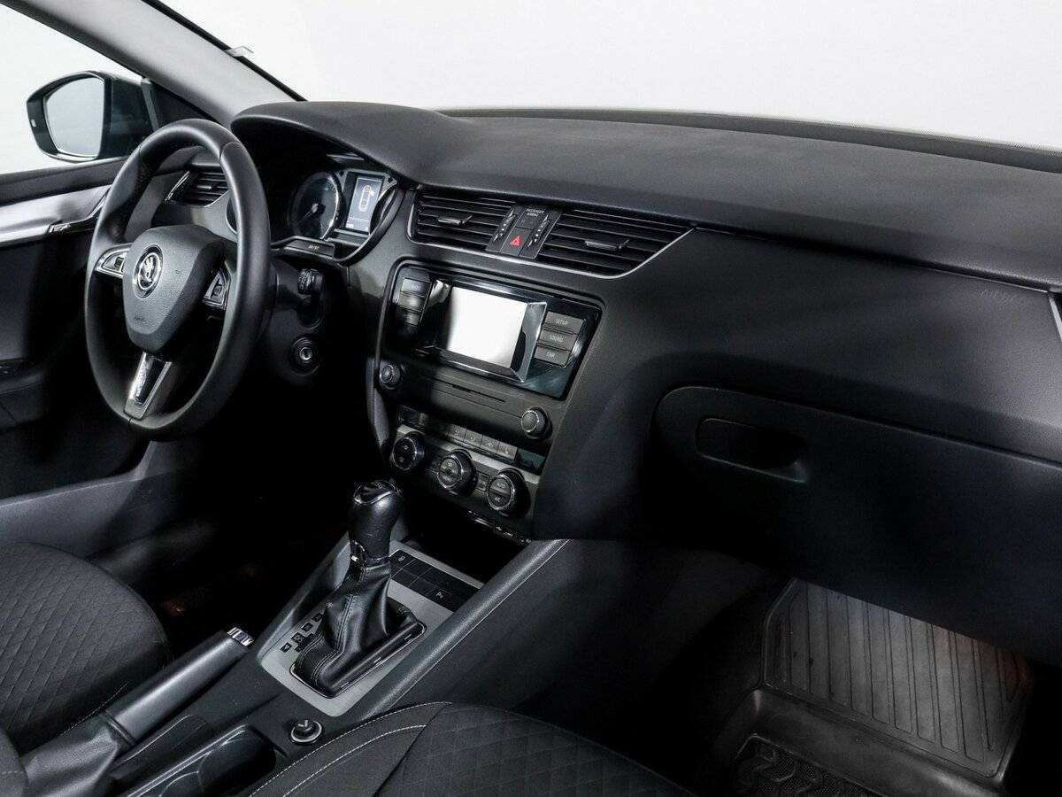 Купить Skoda Octavia, 2016, 93 900 км, фото №5
