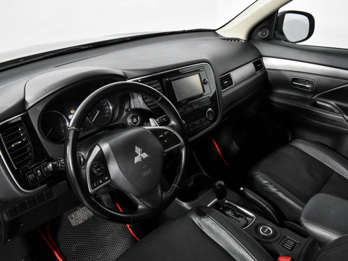 Купить Mitsubishi Outlander, 2014, 160 067 км, фото №7