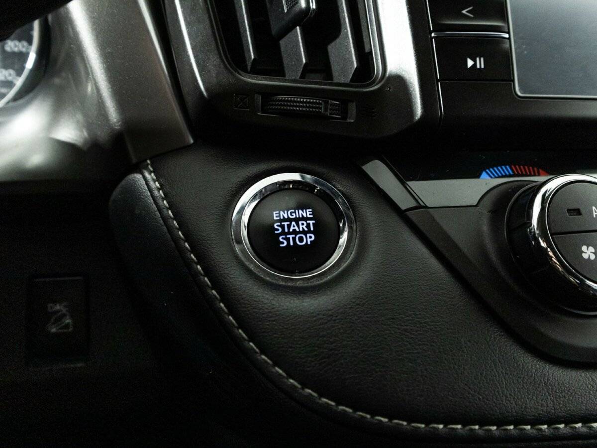 Купить Toyota RAV4, 2018, 74 000 км, фото №22