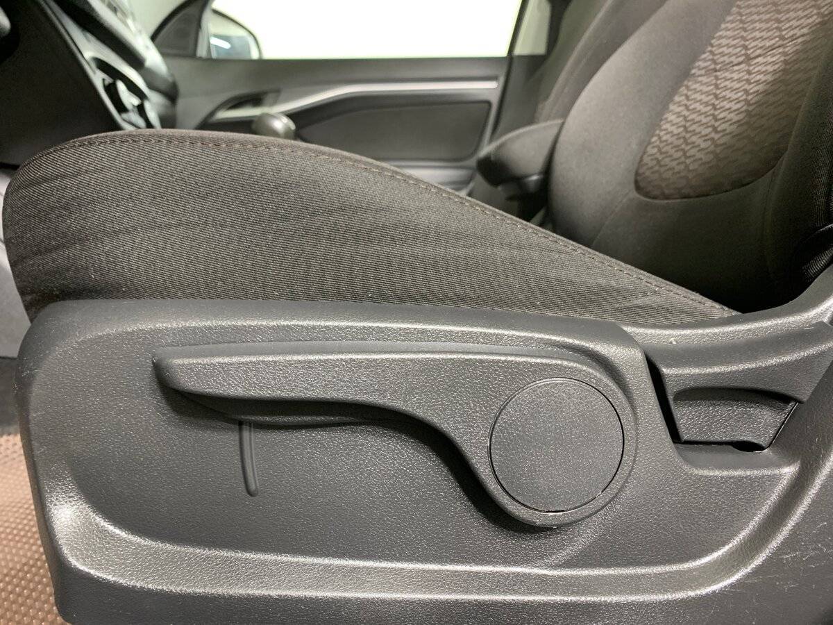 Купить Lada (ВАЗ) Vesta SW, 2018, 152 786 км, фото №16