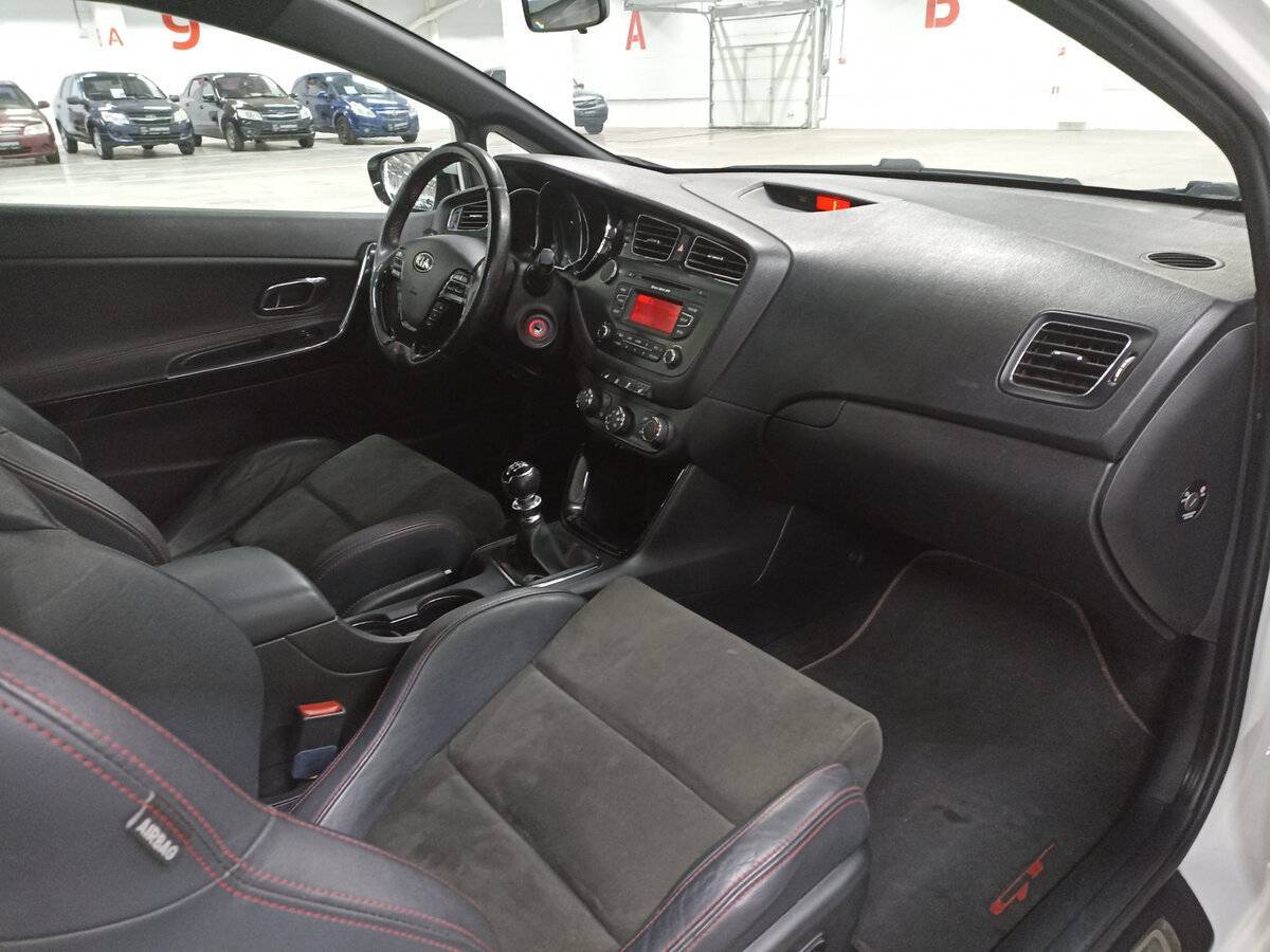 Купить Kia Ceed GT, 2014, 97 280 км, фото №11