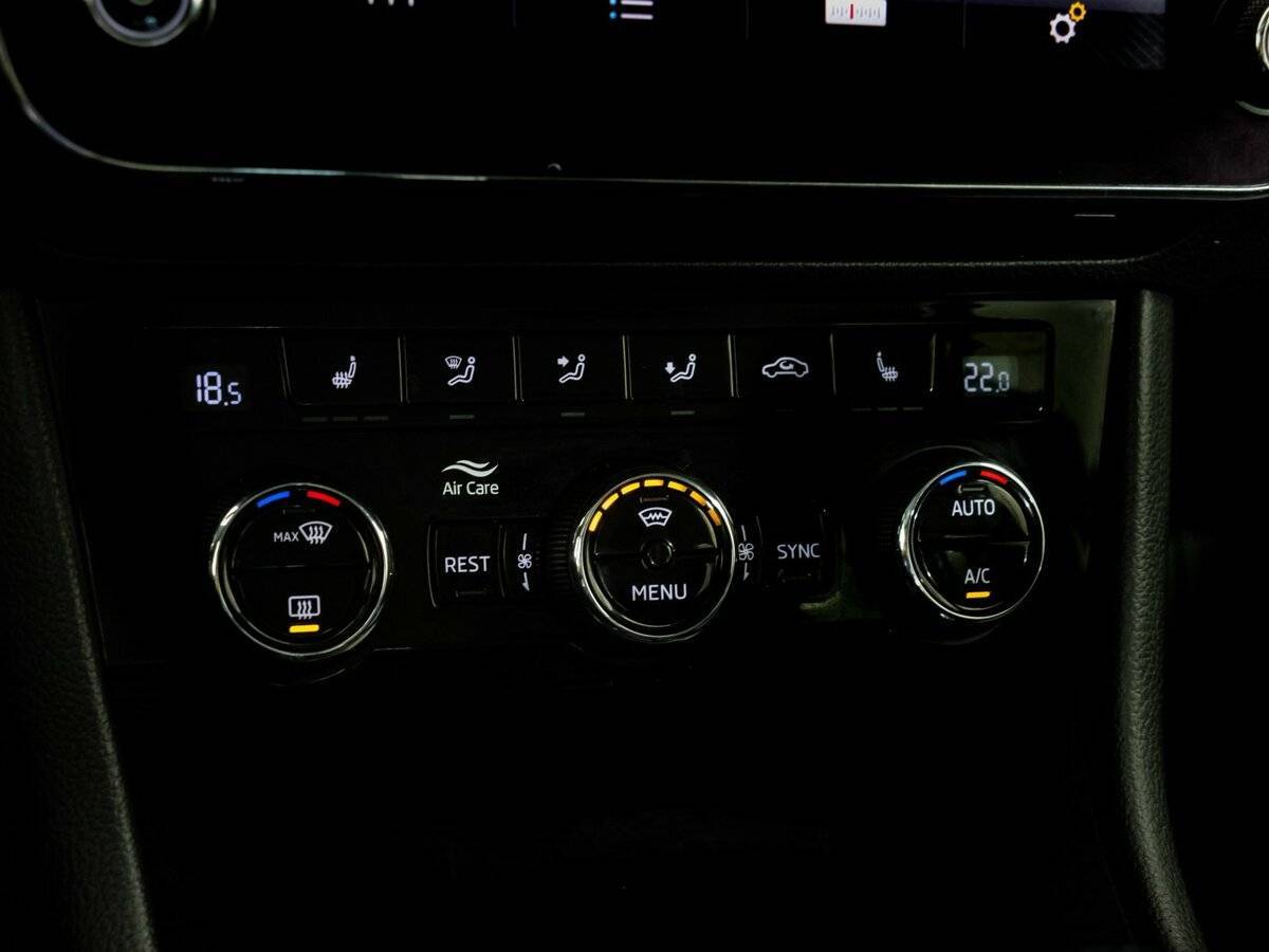 Купить Skoda Superb, 2017, 108 411 км, фото №17