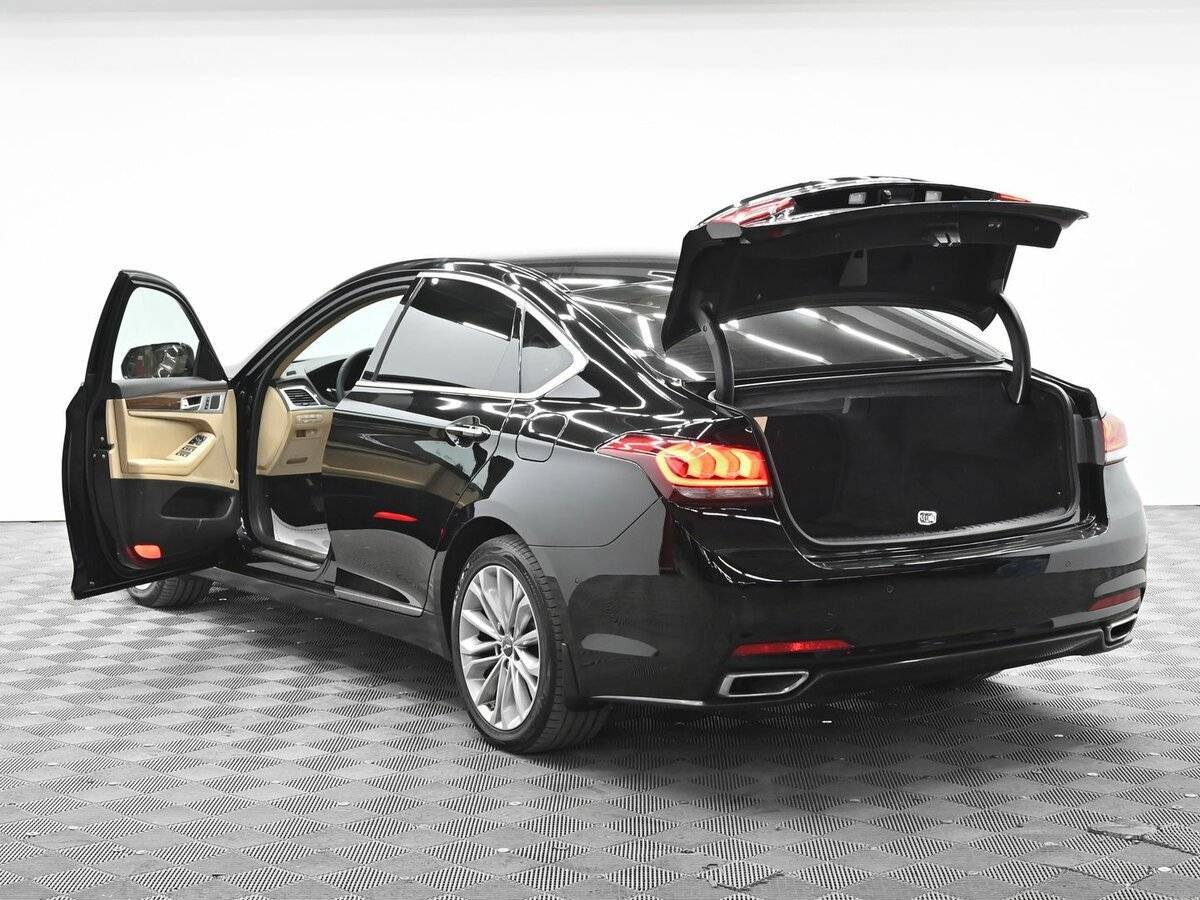 Купить Hyundai Genesis, 2016, 142 000 км, фото №5