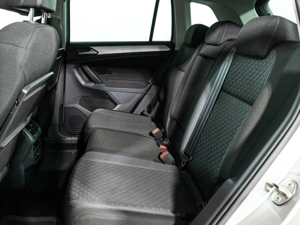 Купить Volkswagen Tiguan, 2019, 123 829 км, фото №10