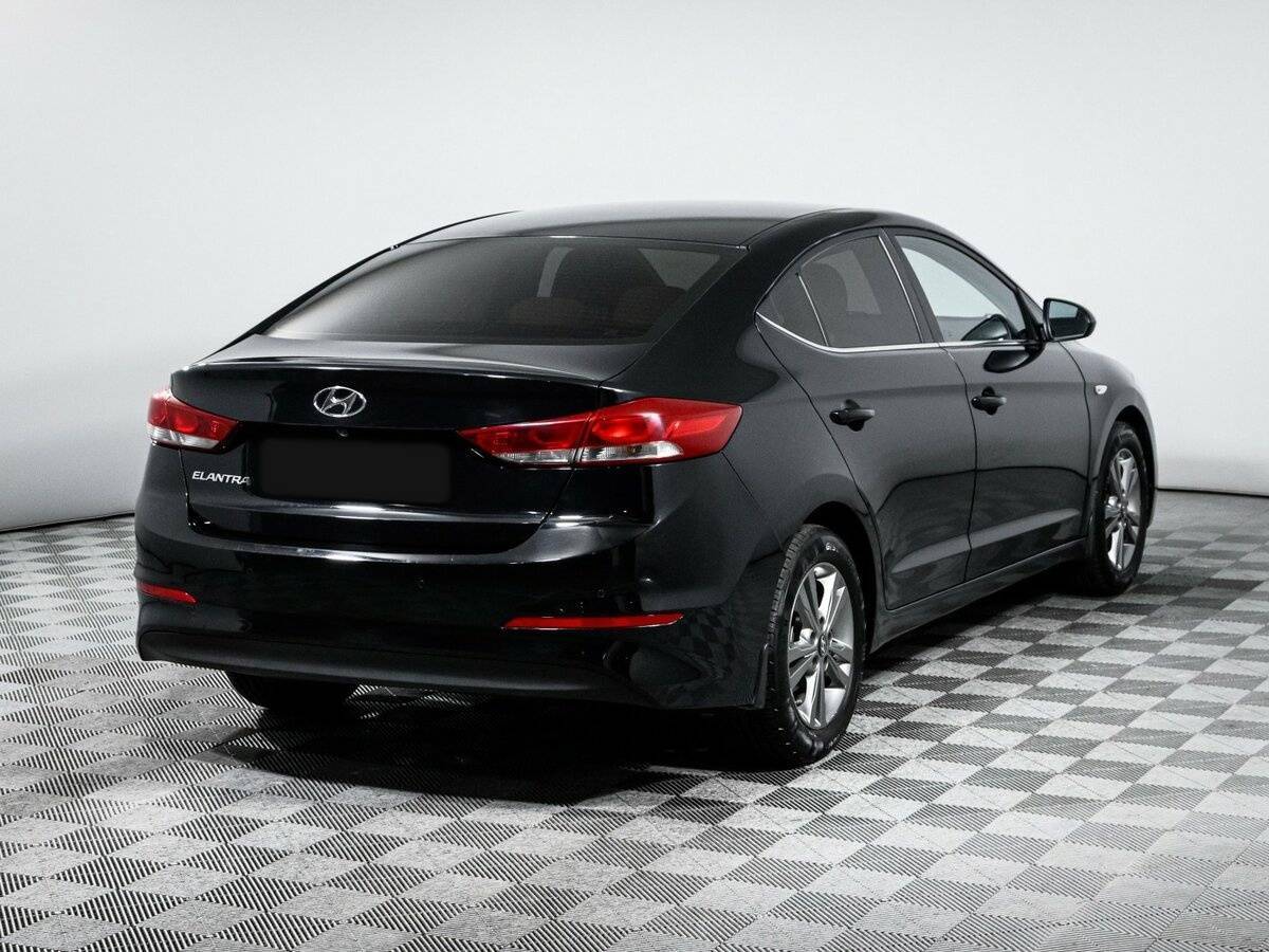 Купить Hyundai Elantra, 2016, 143 729 км, фото №4