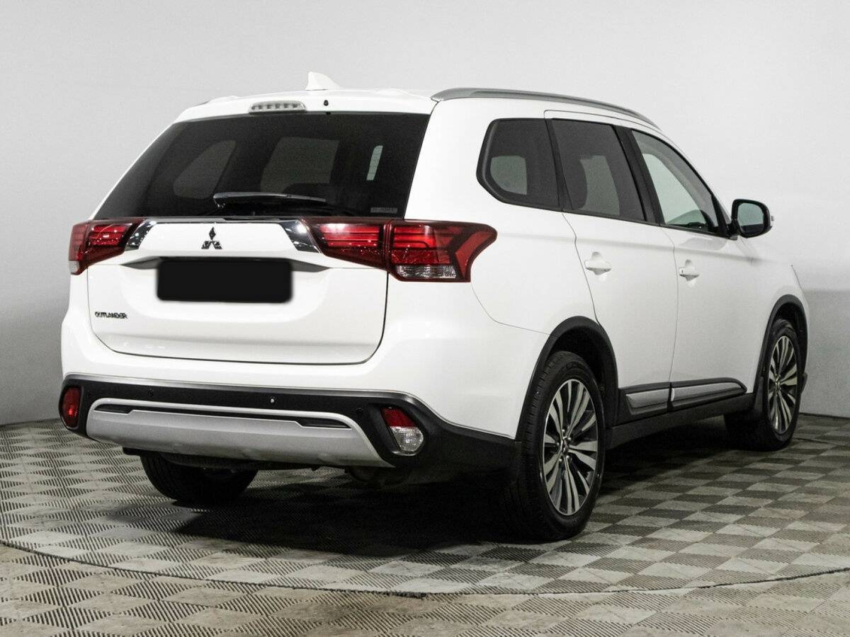 Купить Mitsubishi Outlander, 2020, 110 000 км, фото №5