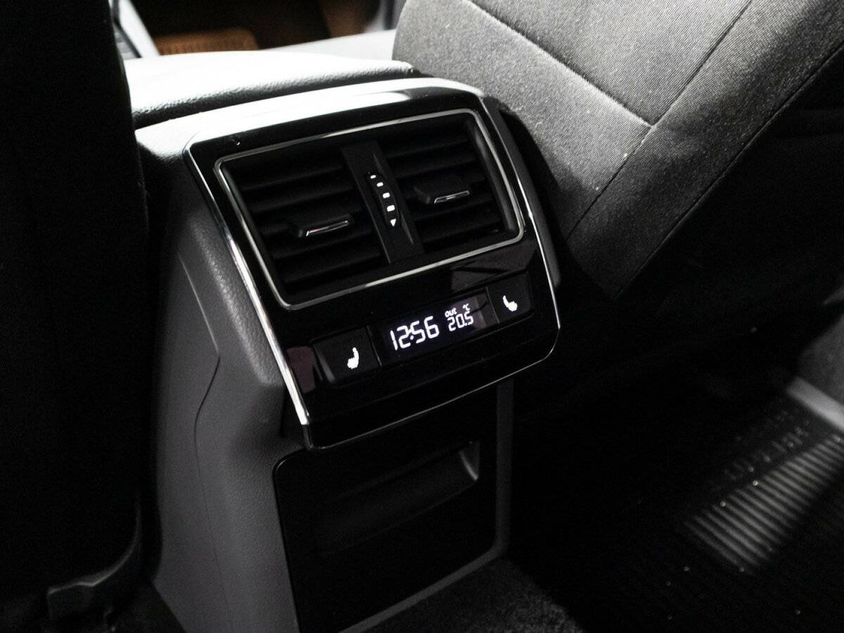 Купить Skoda Superb, 2015, 99 267 км, фото №16