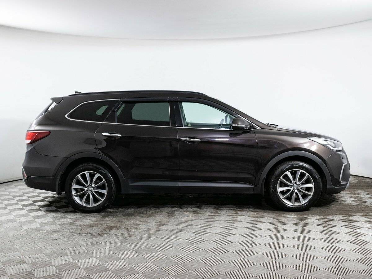 Купить Hyundai Santa Fe Grand, 2017, 156 000 км, фото №4