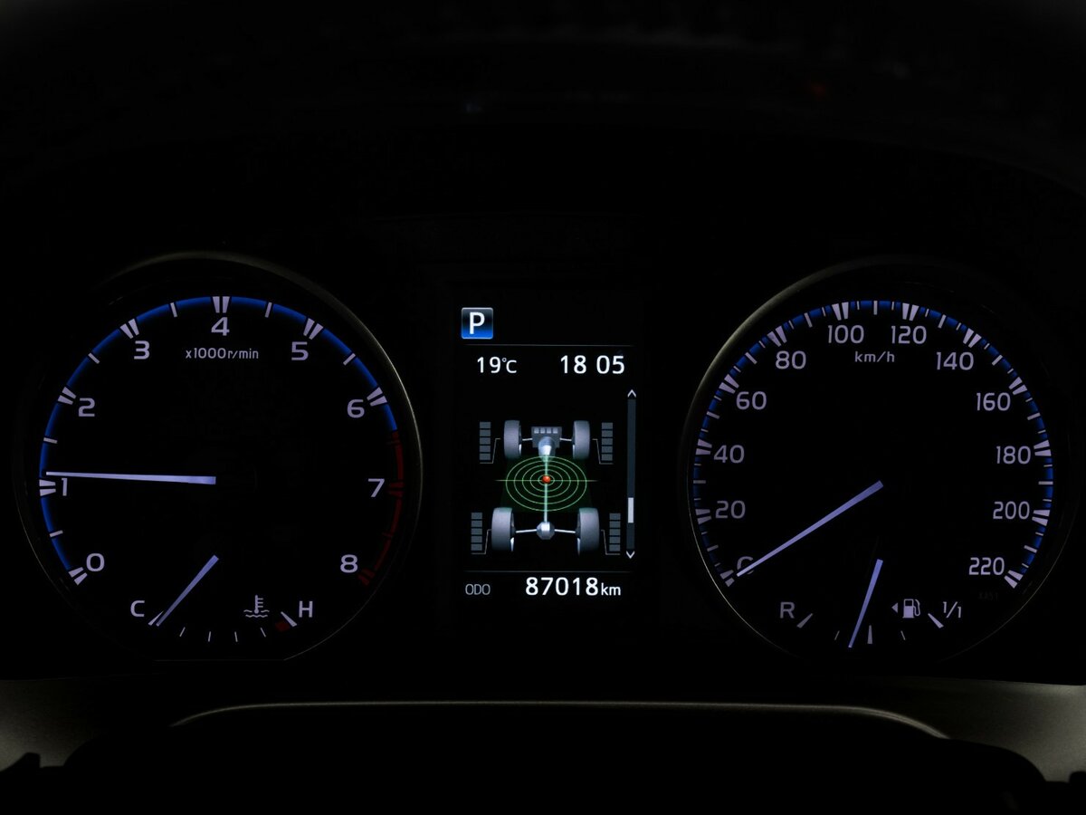 Купить Toyota RAV4 IV (XA40) Рестайлинг, 2017, 87 008 км, фото №17