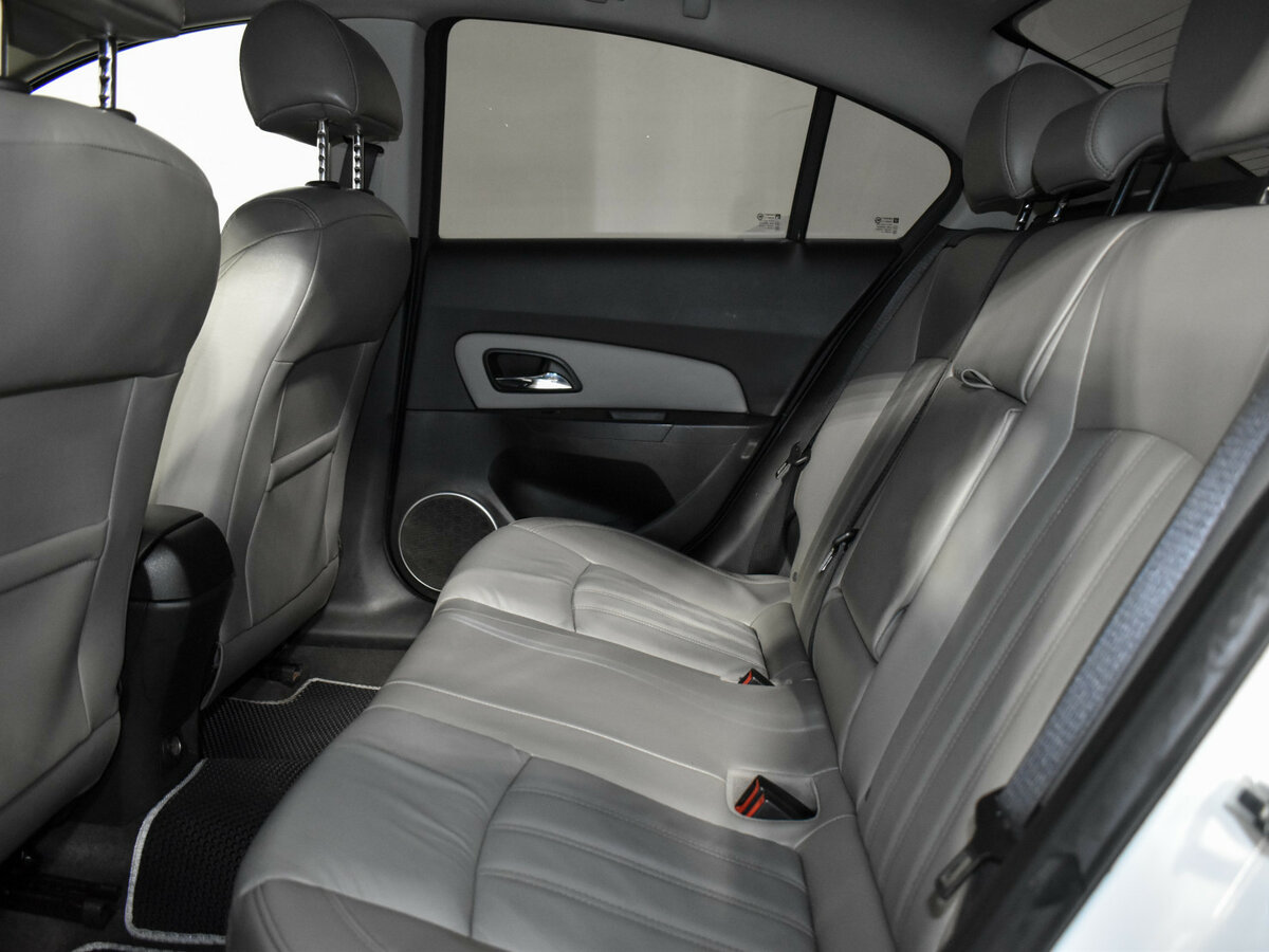 Купить Chevrolet Cruze I Рестайлинг, 2013, 184 476 км, фото №9