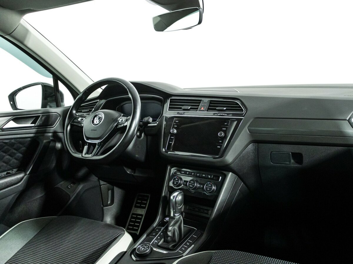 Купить Volkswagen Tiguan II, 2019, 150 653 км, фото №7