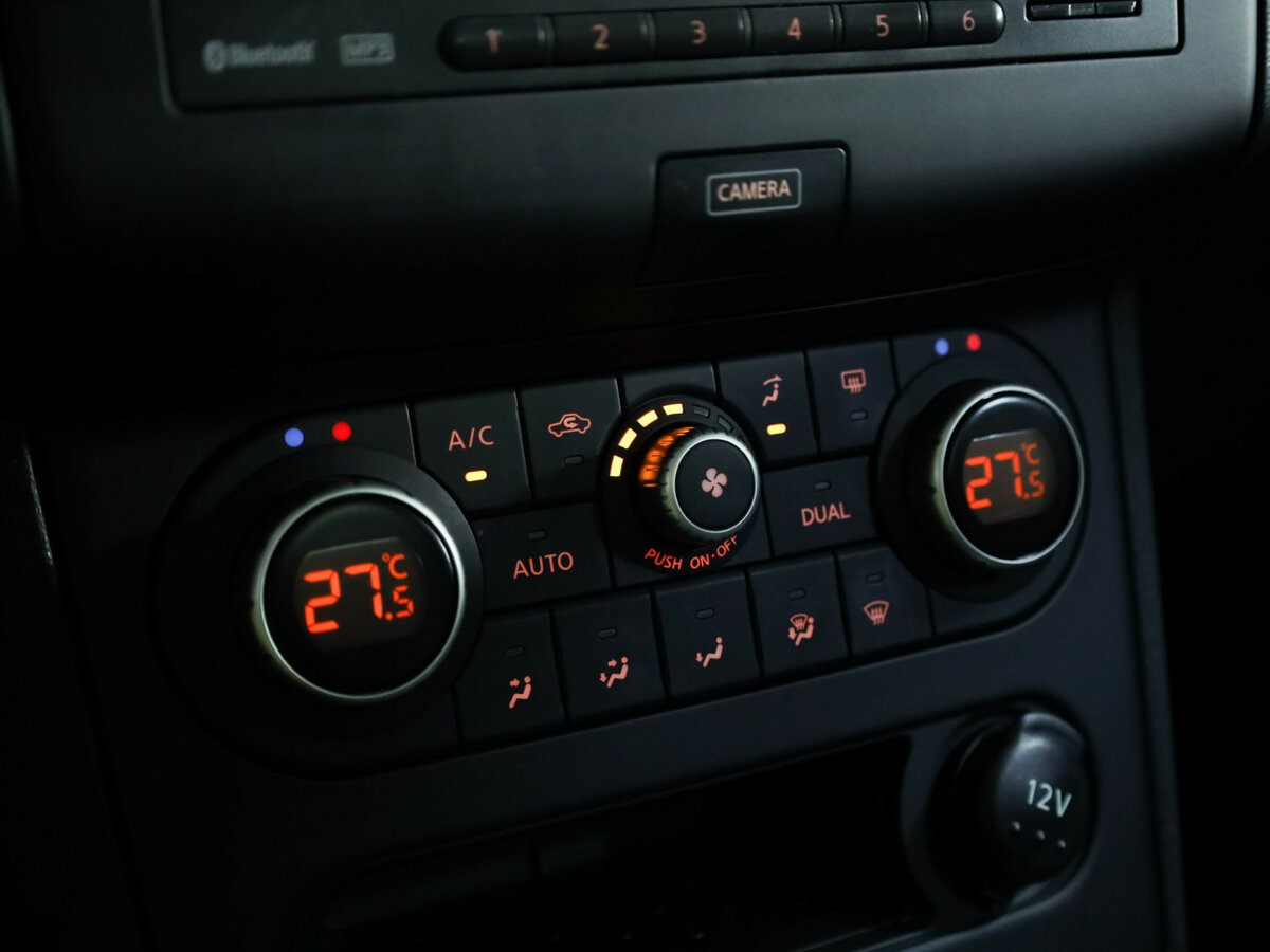 Купить Nissan Qashqai I Рестайлинг, 2012, 123 565 км, фото №17