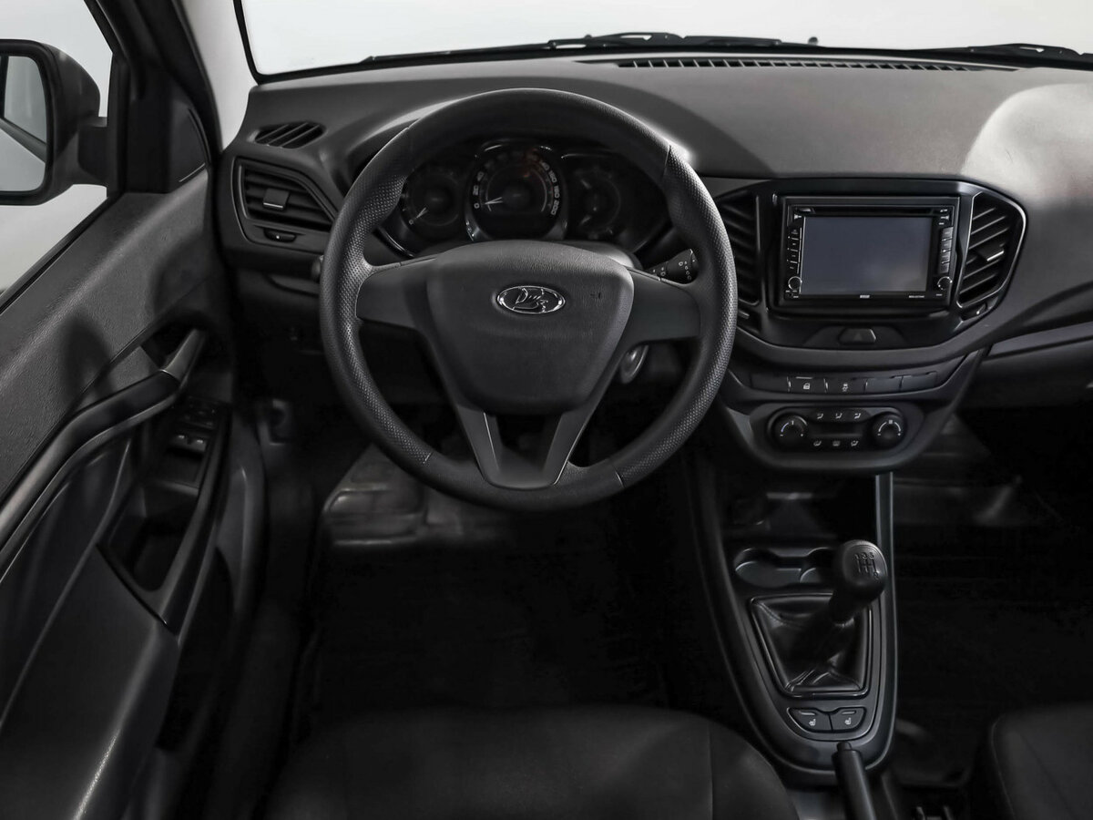 Купить Lada (ВАЗ) Vesta I, 2018, 22 765 км, фото №9