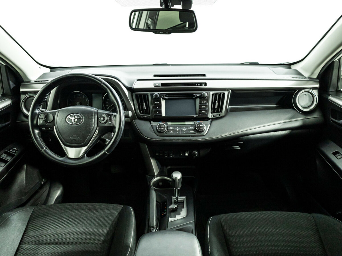 Купить Toyota RAV4 IV (XA40) Рестайлинг, 2016, 187 104 км, фото №11