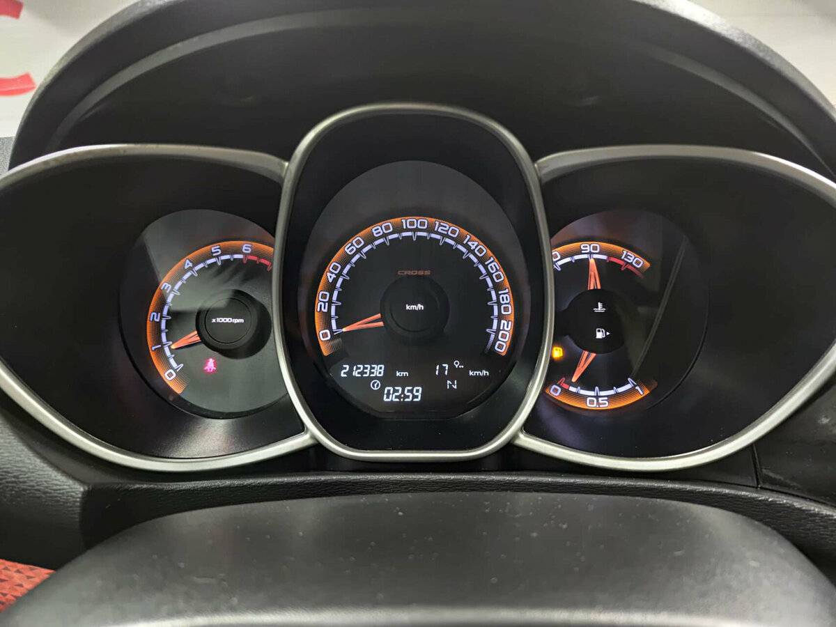 Купить Lada (ВАЗ) Vesta SW I, 2018, 212 339 км, фото №13