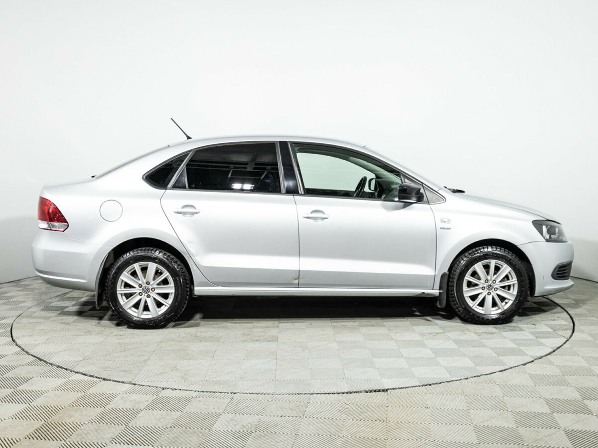 Купить Volkswagen Polo V, 2013, 107 000 км, фото №4