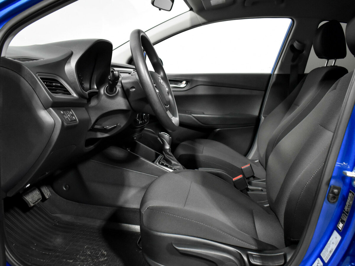 Купить Hyundai Solaris II, 2020, 55 000 км, фото №10