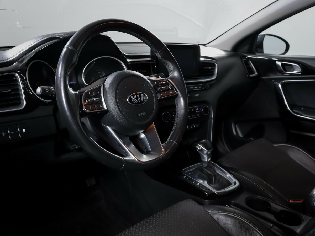 Купить Kia Ceed III, 2019, 106 580 км, фото №10